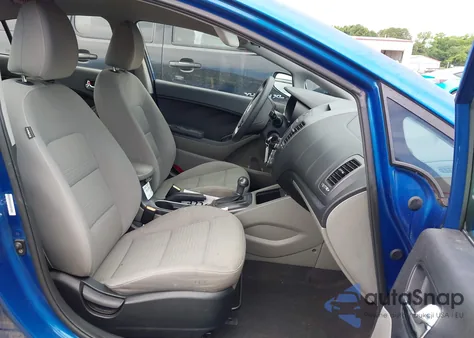 2015 Kia Forte Lx из США, поврежденный, VIN KNAFX4A63F5313200